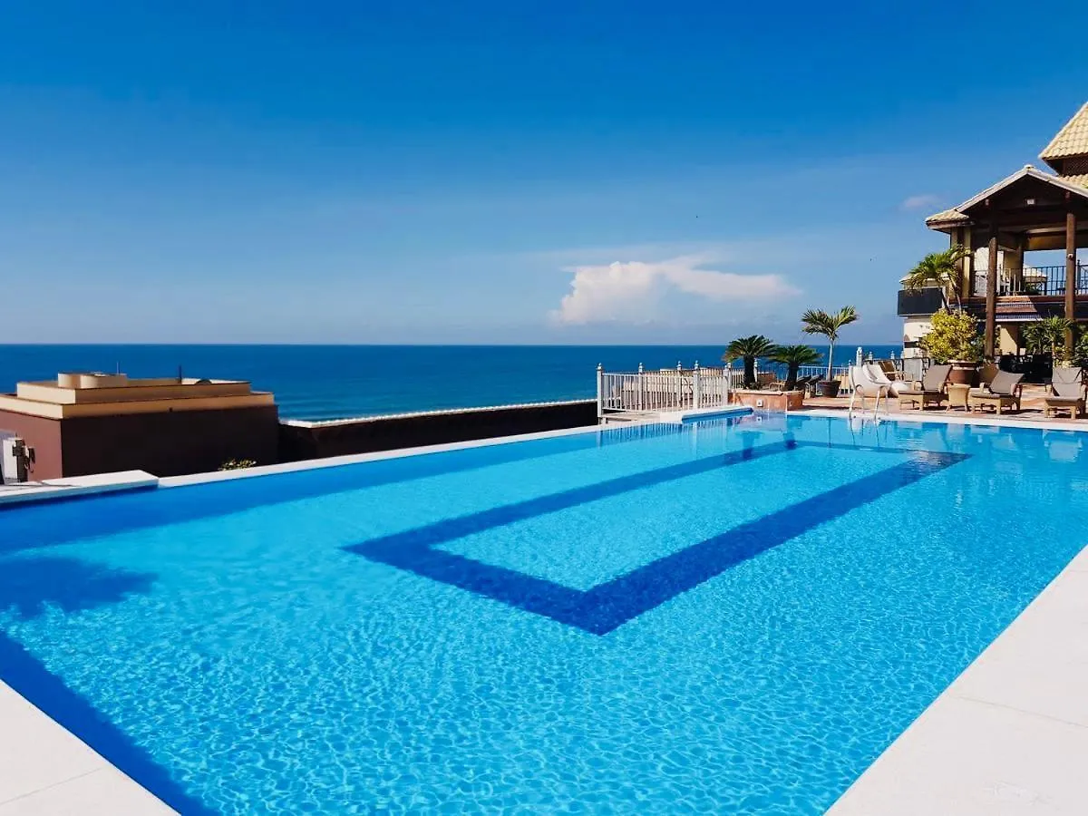 Exclusive 3 Bdr, Gym & Pool, Seaview, Luxury Tower Apartment Santo Domingo